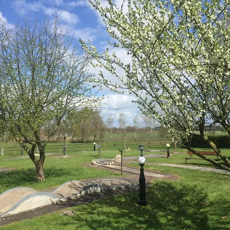 מלון Baumanns Hof 3*